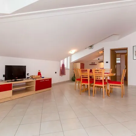 Panoramic View Apartman Cres